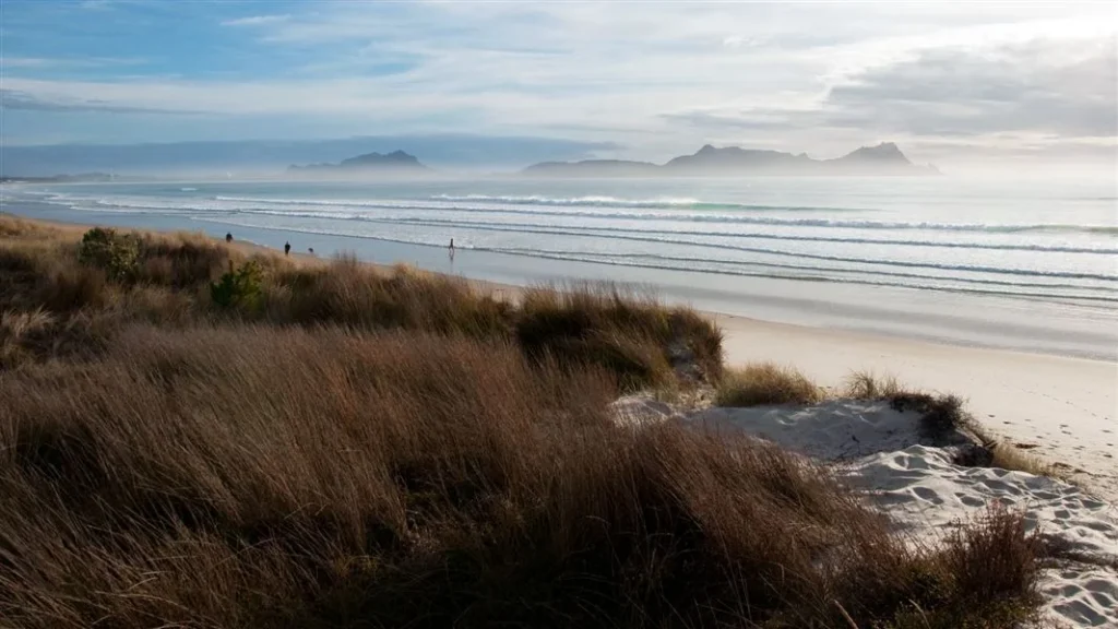 uretiti beach